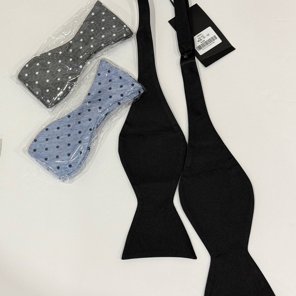 Set of Three Self-Tie Bow Ties - Black, Blue, & Gray NWT Formal Business Church - Picture 4 of 5